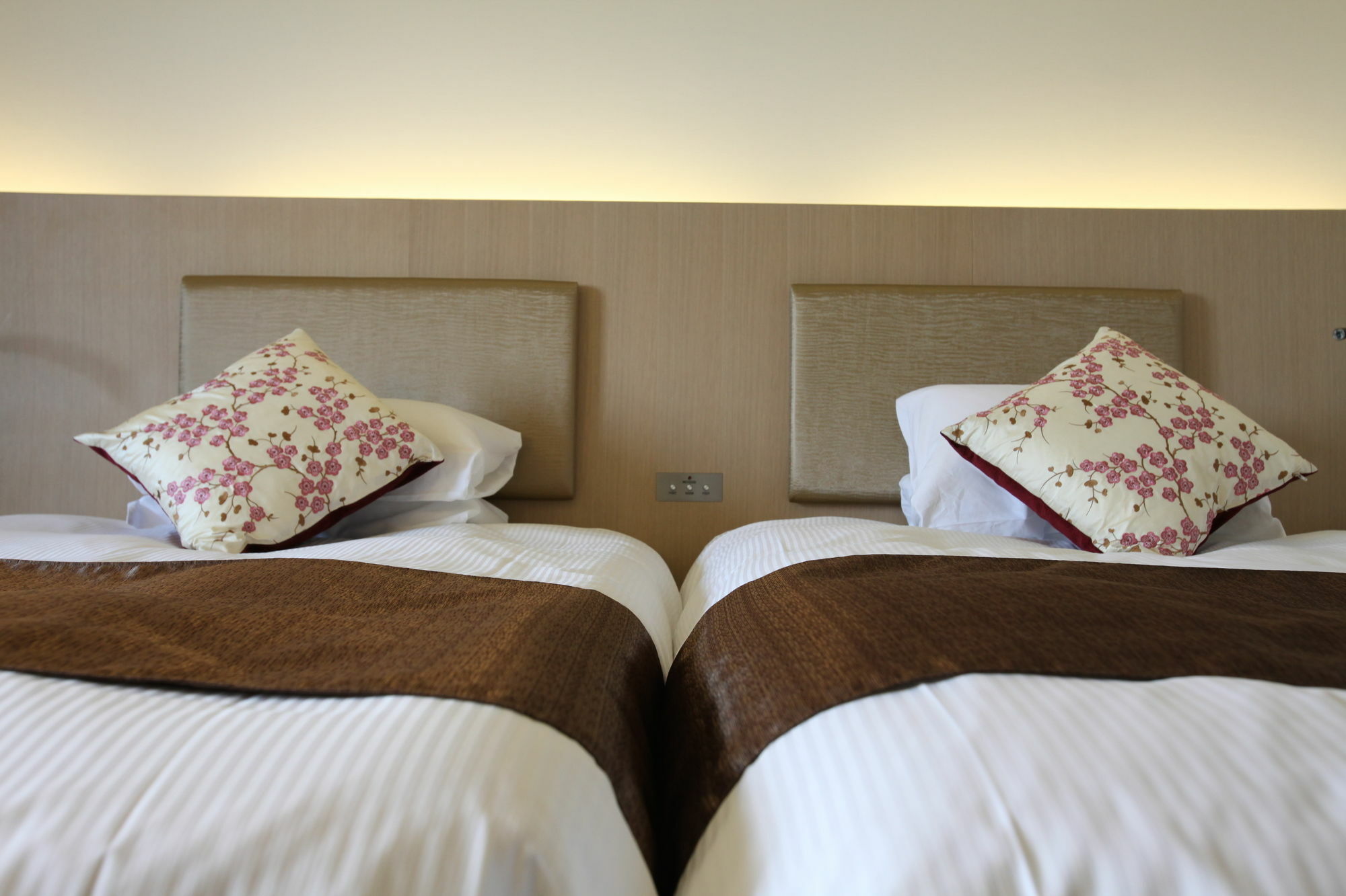 Kkr โรงแรม 4*